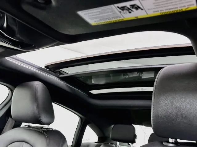 BMW 2 Series photo 27
