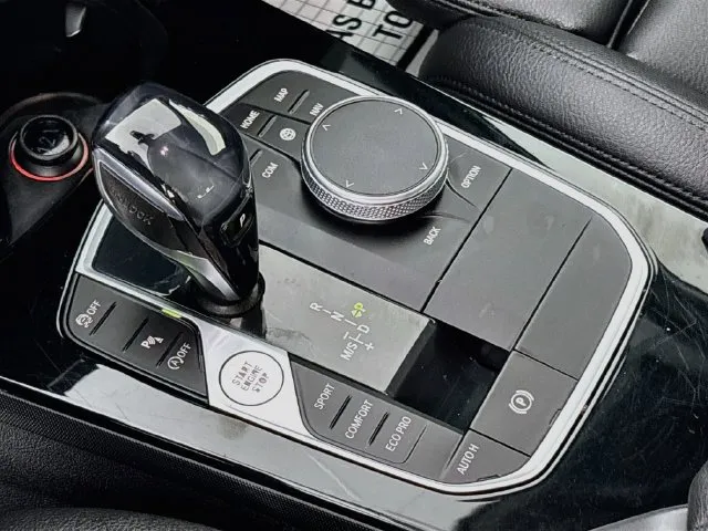 BMW 2 Series photo 24