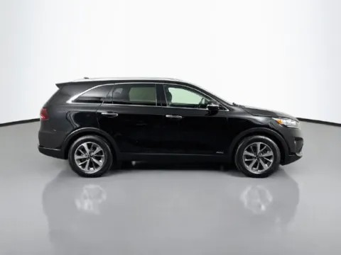 More photos of 2019 Kia Sorento EX at Superior Motor Company, MD