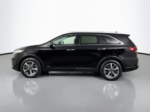 Photos of 2019 Kia Sorento EX for sale in Bel Air, MD at Superior Motor Company