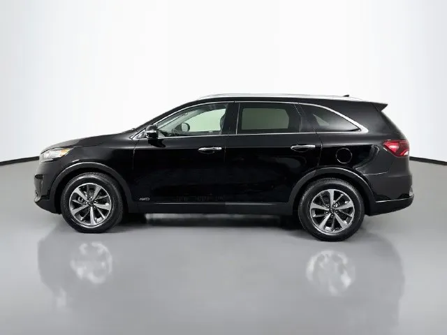 Kia Sorento photo 2
