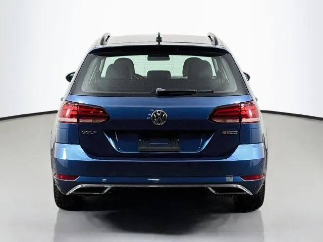 Volkswagen Golf SportWagen photo 8