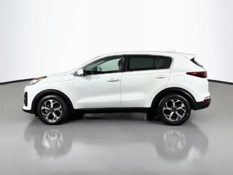 White 2021 Kia Sportage LX for sale in Bel Air, MD