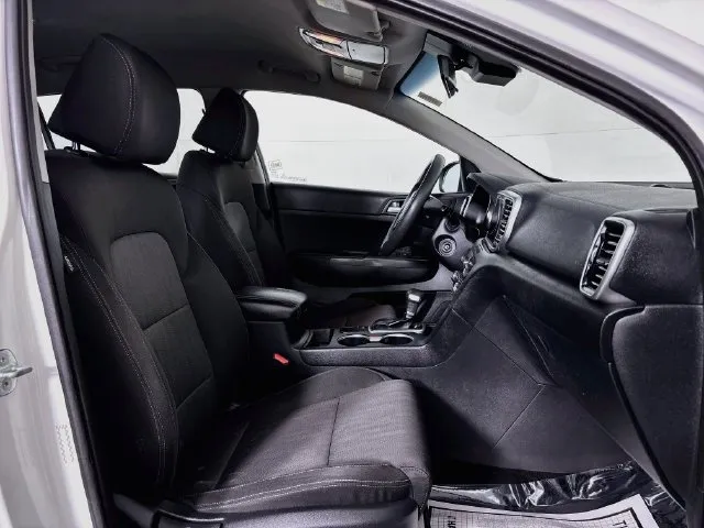 Kia Sportage photo 16