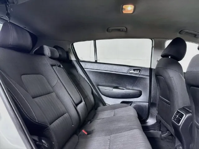 Kia Sportage photo 18
