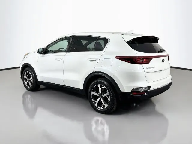 Kia Sportage photo 2
