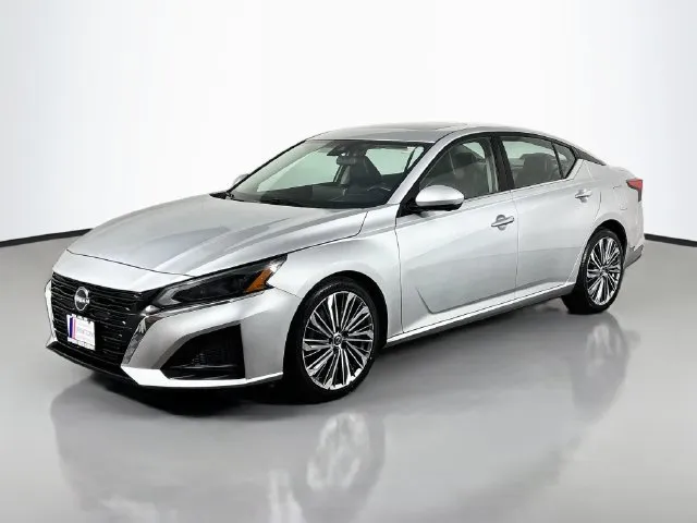 Silver 2023 Nissan Altima 2.5 SL for sale in Bel Air, MD