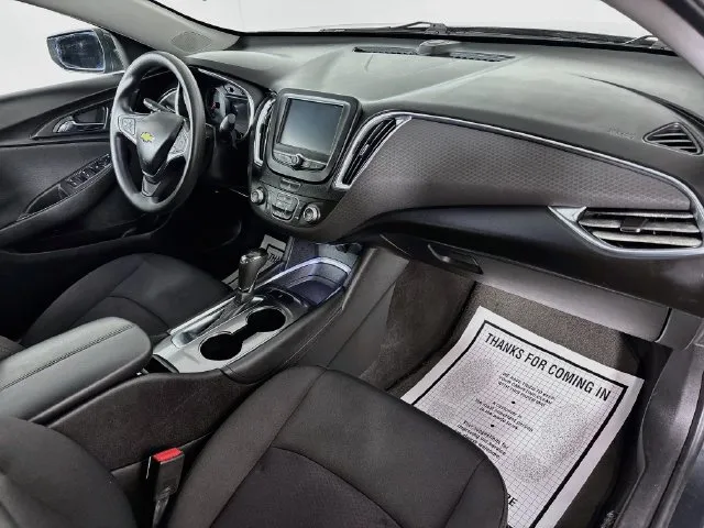 Chevrolet Malibu photo 14