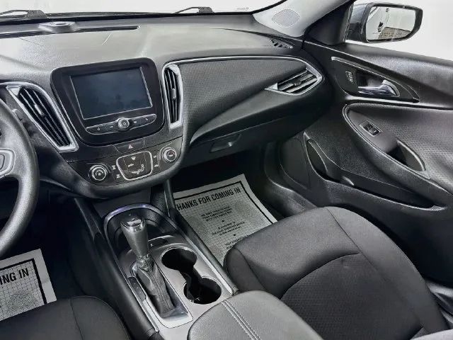 Chevrolet Malibu photo 13