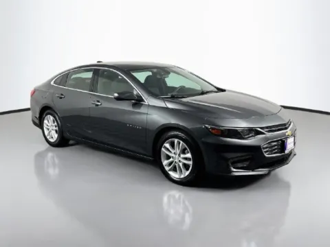 More photos of 2018 Chevrolet Malibu LT at Superior Motor Company, MD