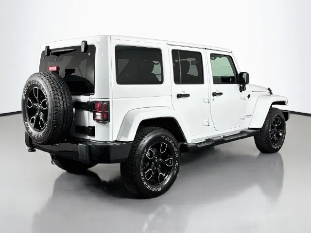 Jeep Wrangler JK photo 6
