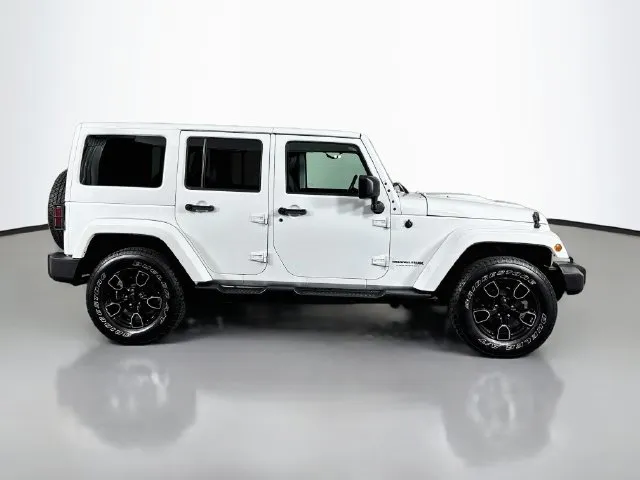 Jeep Wrangler JK photo 5