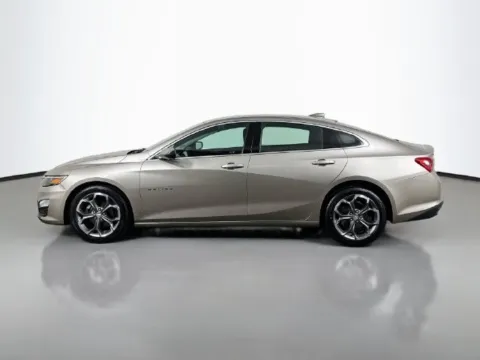 Photos of 2024 Chevrolet Malibu LT for sale in Bel Air, MD at Superior Motor Company