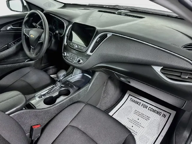 Chevrolet Malibu photo 14