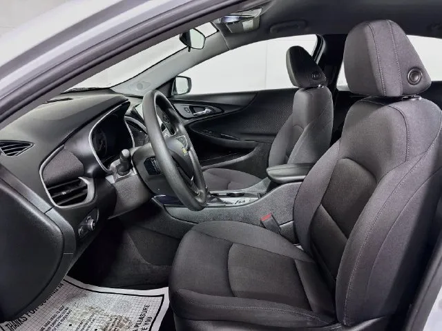 Chevrolet Malibu photo 15