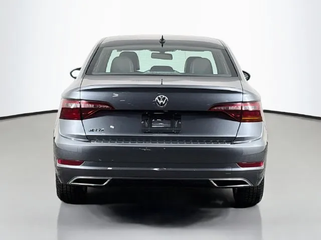 Volkswagen Jetta photo 8