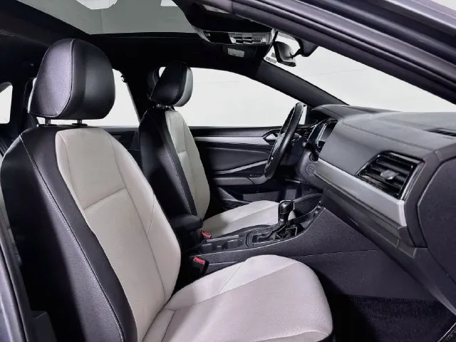 Volkswagen Jetta photo 17