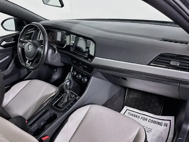 Volkswagen Jetta photo 14