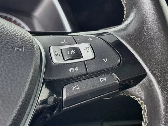 Volkswagen Jetta photo 12