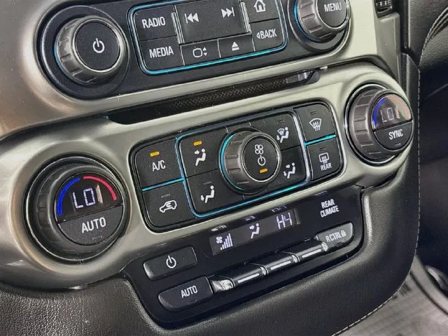 Chevrolet Tahoe photo 23