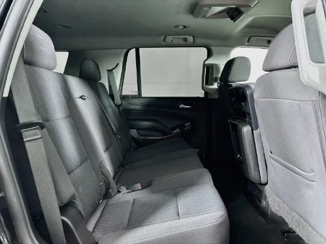 Chevrolet Tahoe photo 18