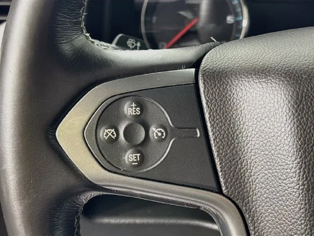 Chevrolet Tahoe photo 10