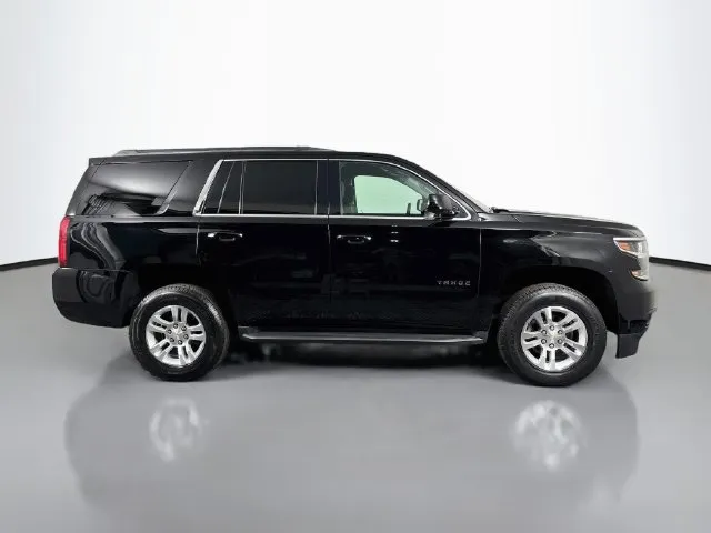 Chevrolet Tahoe photo 5