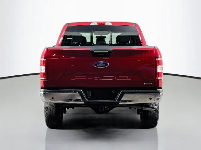 Ford F-150 photo 8