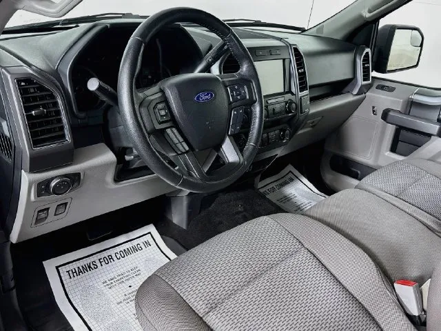Ford F-150 photo 9
