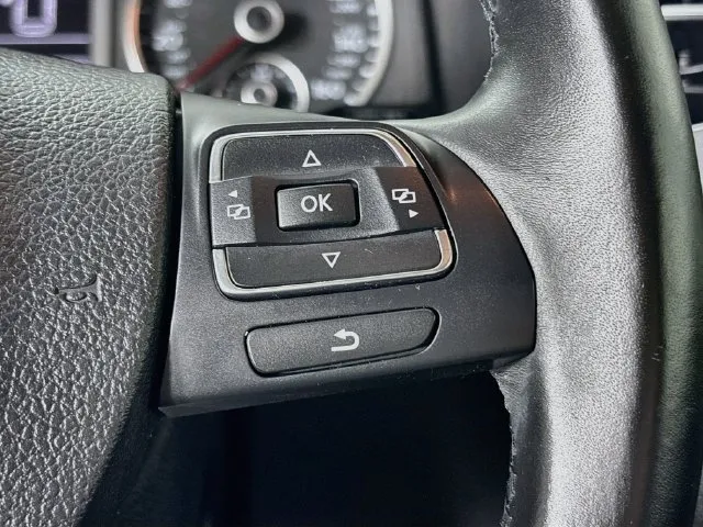 Volkswagen Tiguan photo 12