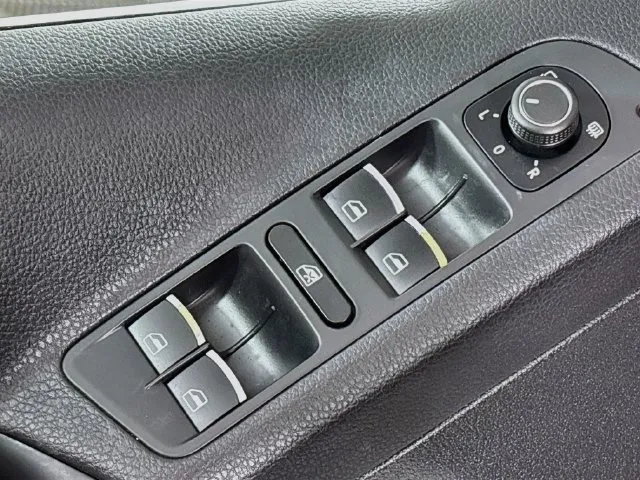 Volkswagen Tiguan photo 28