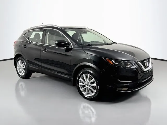 Nissan Rogue Sport photo 4