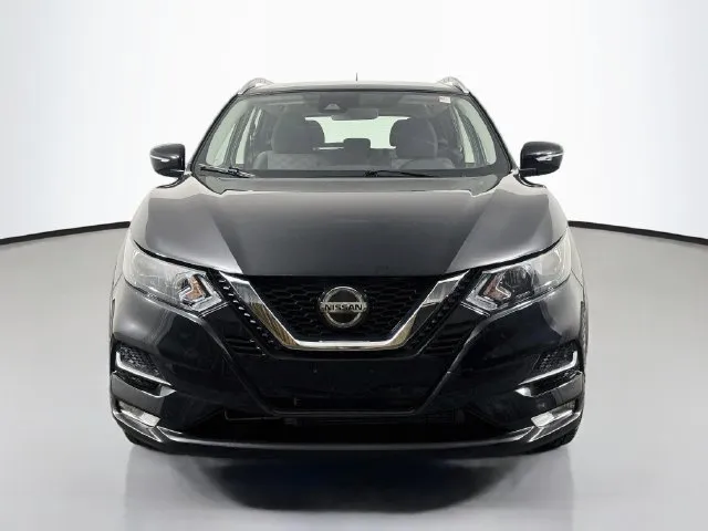 Nissan Rogue Sport photo 7