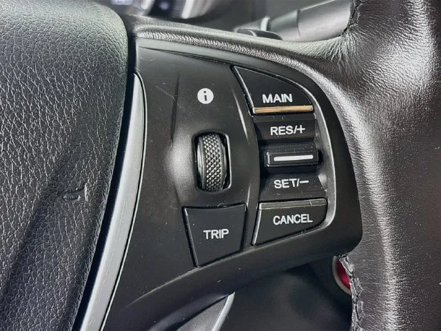 Acura TLX photo 12