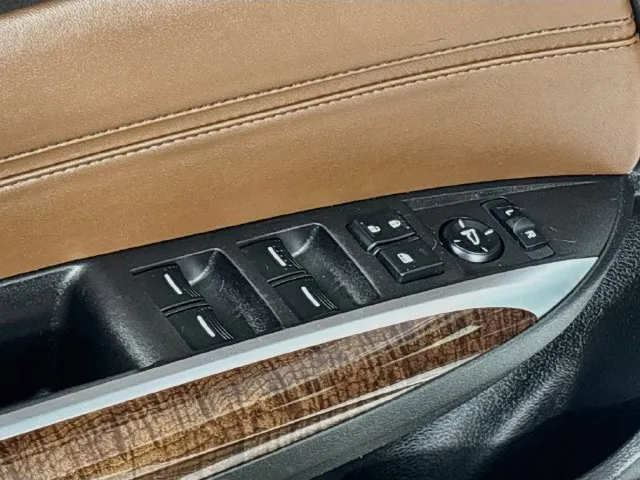 Acura TLX photo 28