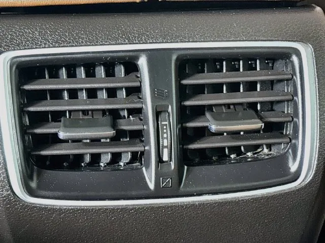 Acura TLX photo 29