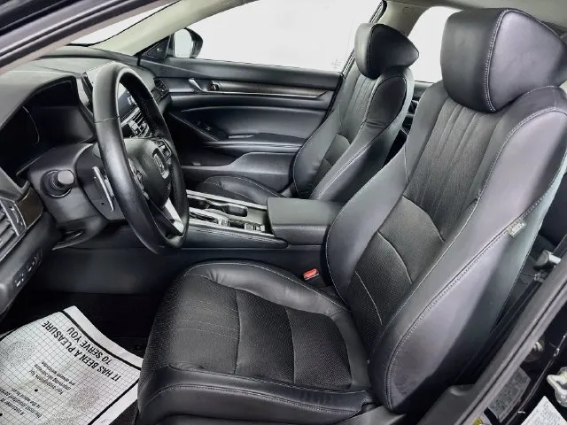 Honda Accord photo 15