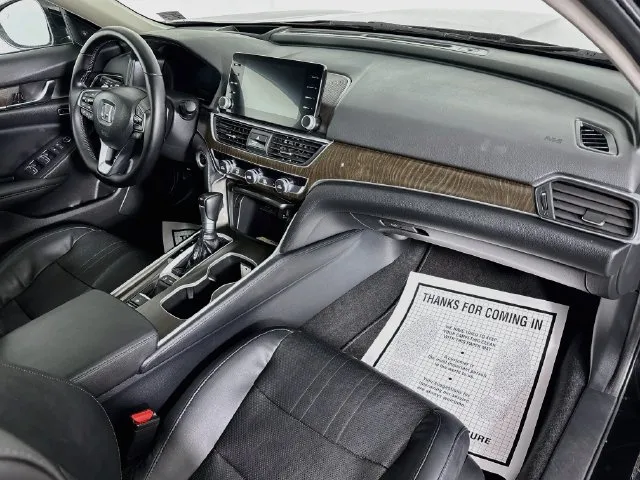 Honda Accord photo 14