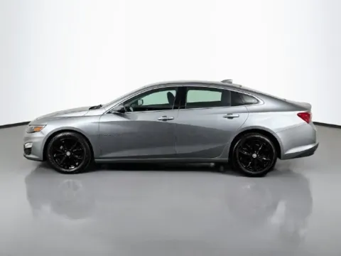 Photos of 2024 Chevrolet Malibu LT for sale in Bel Air, MD at Superior Motor Company