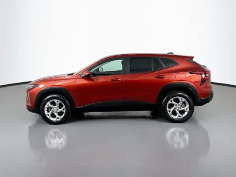 Photos of 2024 Chevrolet Trax LS for sale in Bel Air, MD at Superior Motor Company