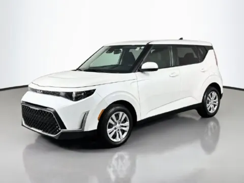 White 2024 Kia Soul LX for sale in Bel Air, MD