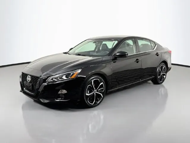 Black 2022 Nissan Altima 2.5 SR for sale in Bel Air, MD