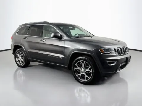 More photos of 2018 Jeep Grand Cherokee Limited at Superior Motor Company, MD