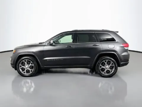 Photos of 2018 Jeep Grand Cherokee Limited for sale in Bel Air, MD at Superior Motor Company