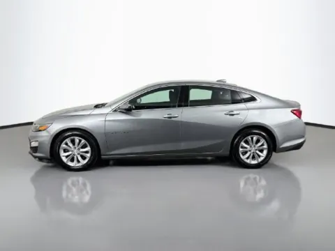 Photos of 2024 Chevrolet Malibu LT for sale in Bel Air, MD at Superior Motor Company