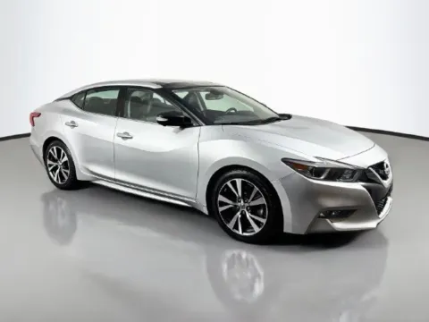 More photos of 2017 Nissan Maxima Platinum at Superior Motor Company, MD