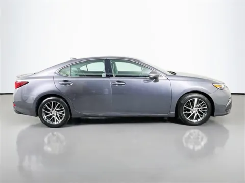 More photos of 2017 Lexus ES 350 at Superior Motor Company, MD