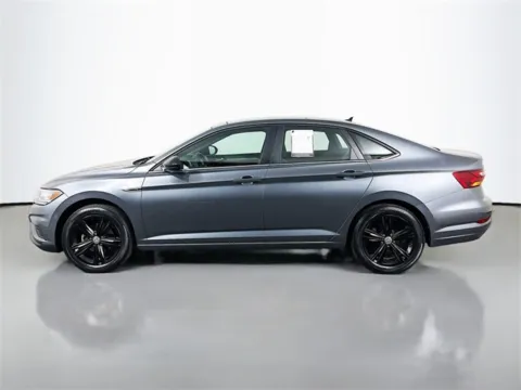 Photos of 2019 Volkswagen Jetta R-Line for sale in Bel Air, MD at Superior Motor Company