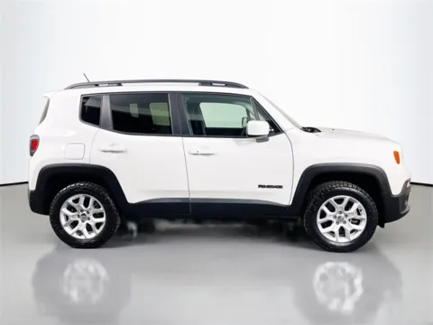 More photos of 2017 Jeep Renegade Latitude at Superior Motor Company, MD