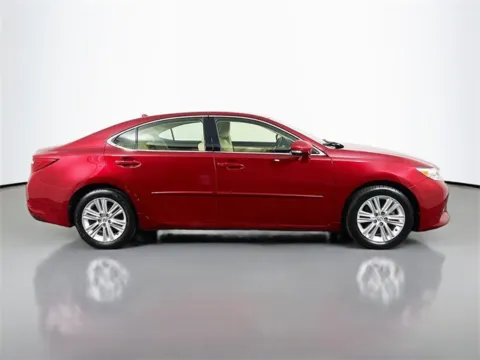 More photos of 2014 Lexus ES 350 at Superior Motor Company, MD
